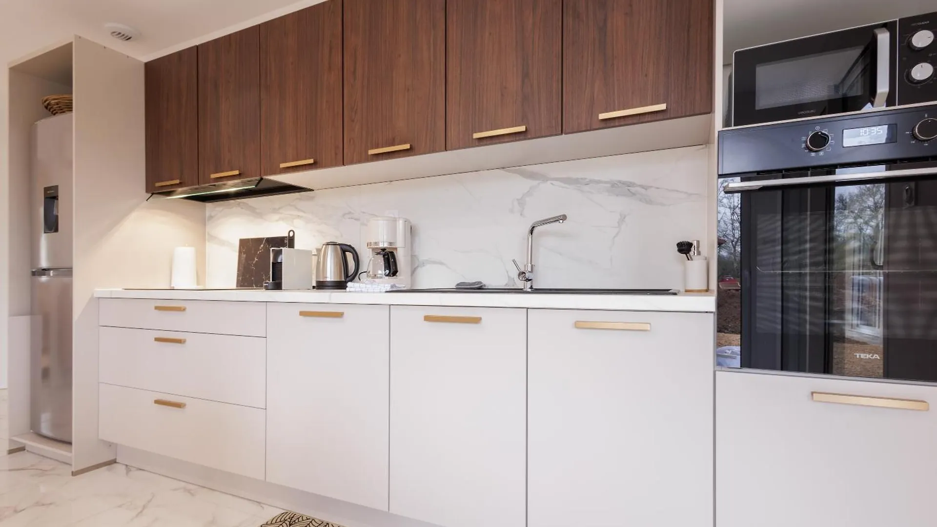 Villa Victoria Mezeriat 0*,  França